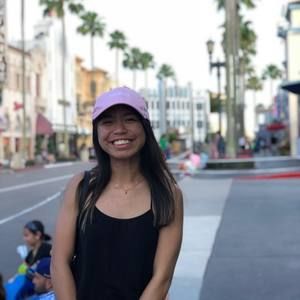 Meet your Posher, Andrea